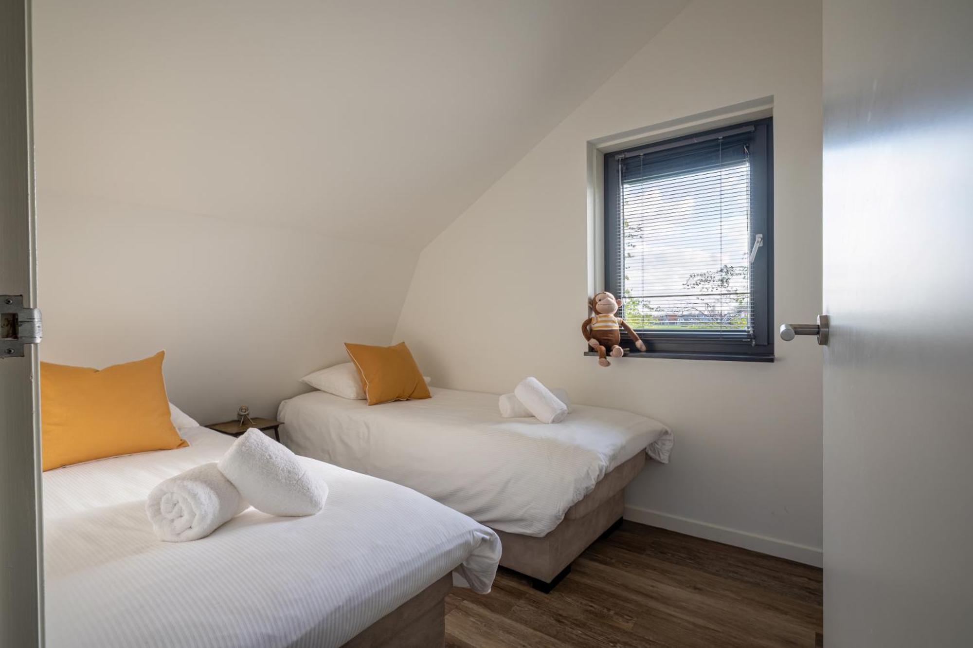Zicht Op De Molen By Droomvilla Egmond aan den Hoef Bagian luar foto